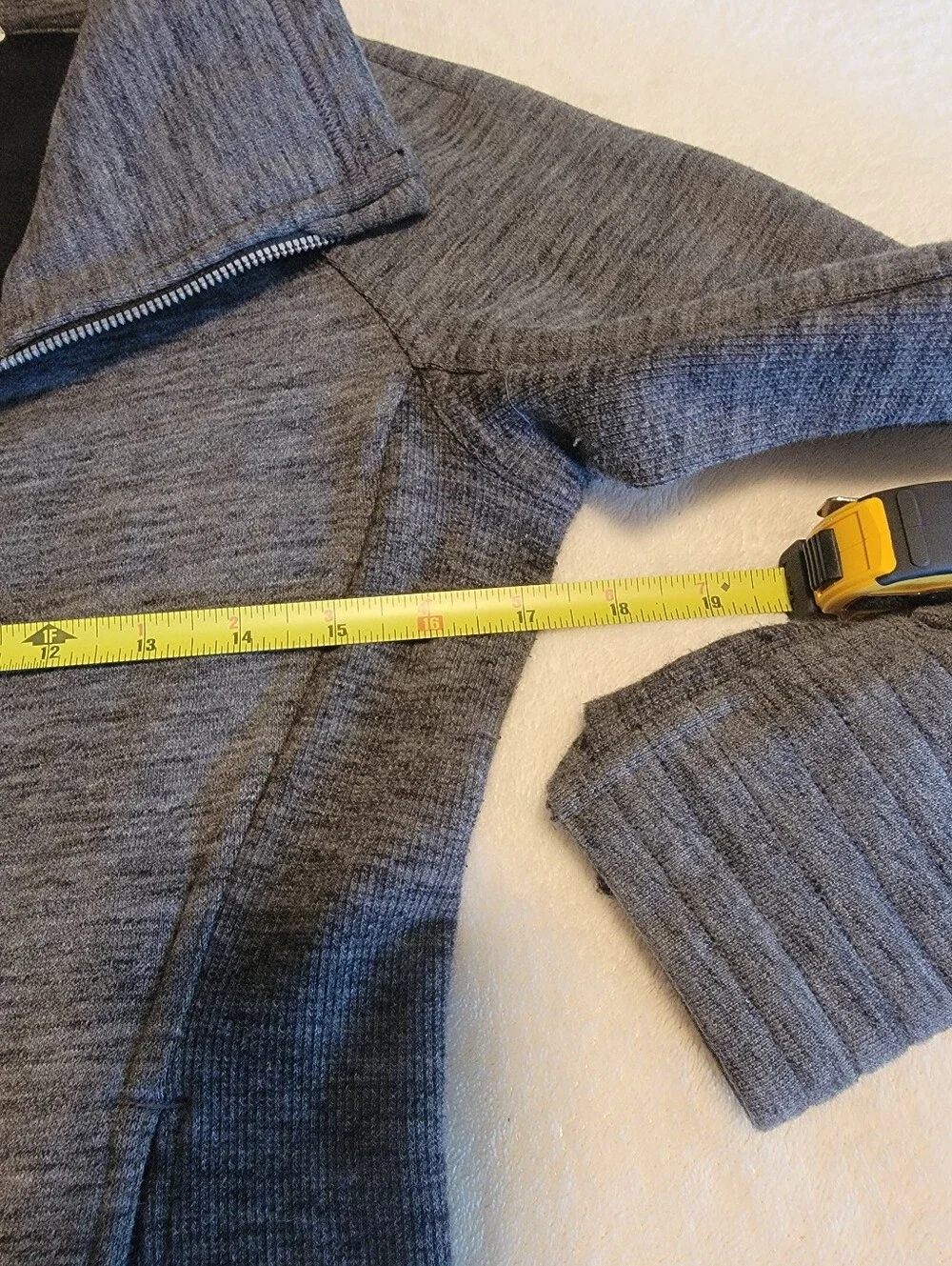 Lululemon Radiant Jacket II Heathered Core Dark Grey